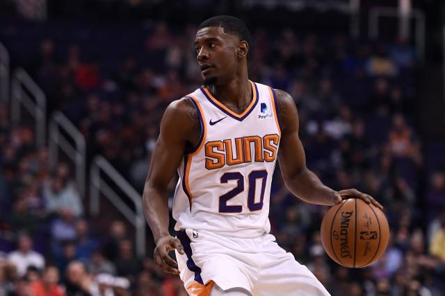 小萨三双国王胜猛龙 哈登18+4+6快船大胜76人